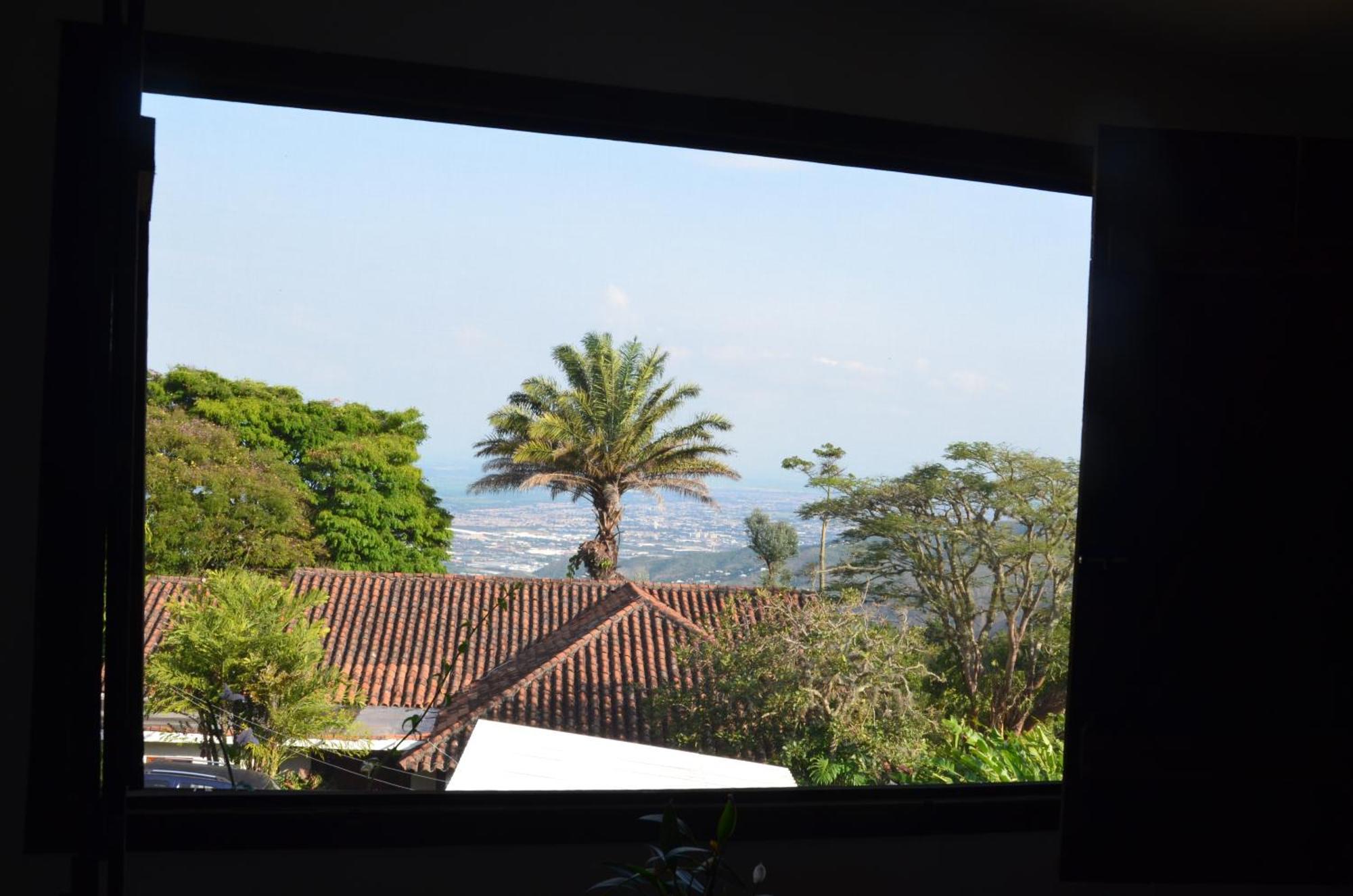 Hostal Restaurante Checha Yumbo 外观 照片